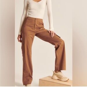 Abercrombie & Fitch Brown Cargo Pants NWT size 31 short